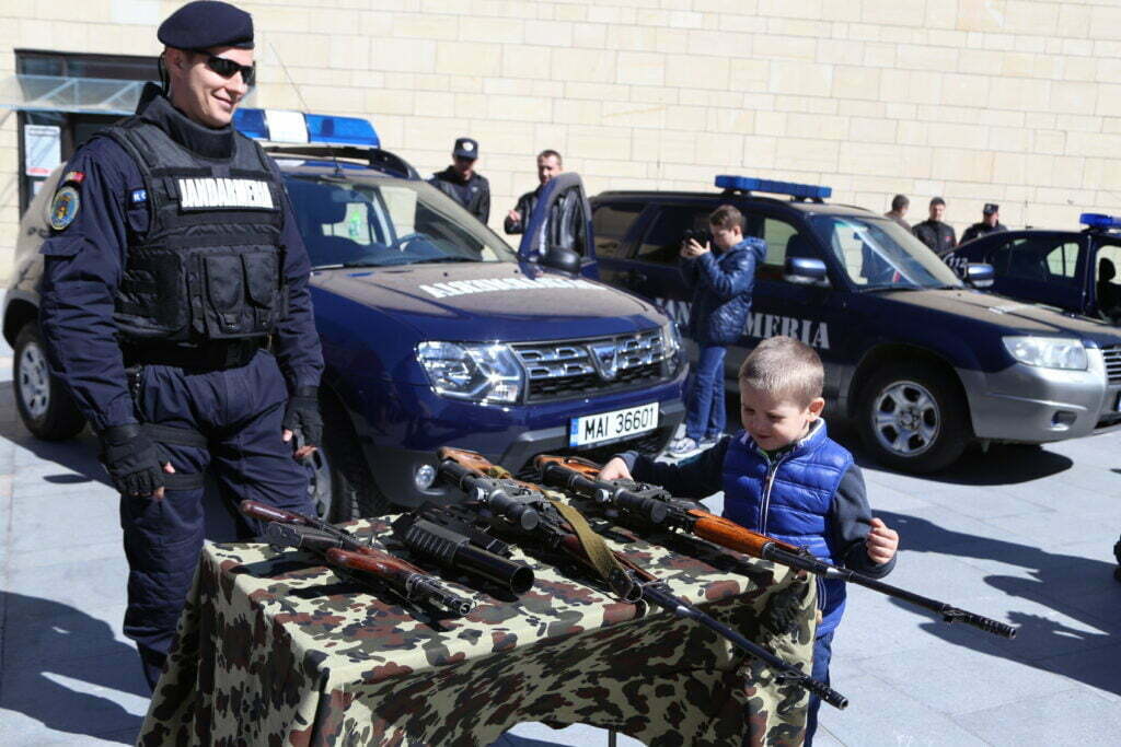 Jandarmii suceveni, exerciţii demonstrative