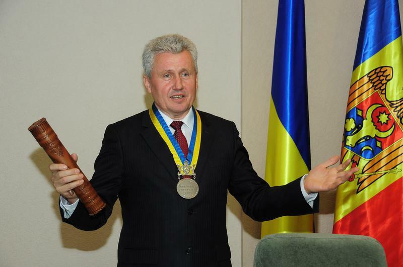 Rectorul ASE Chişinău, DHC al USV