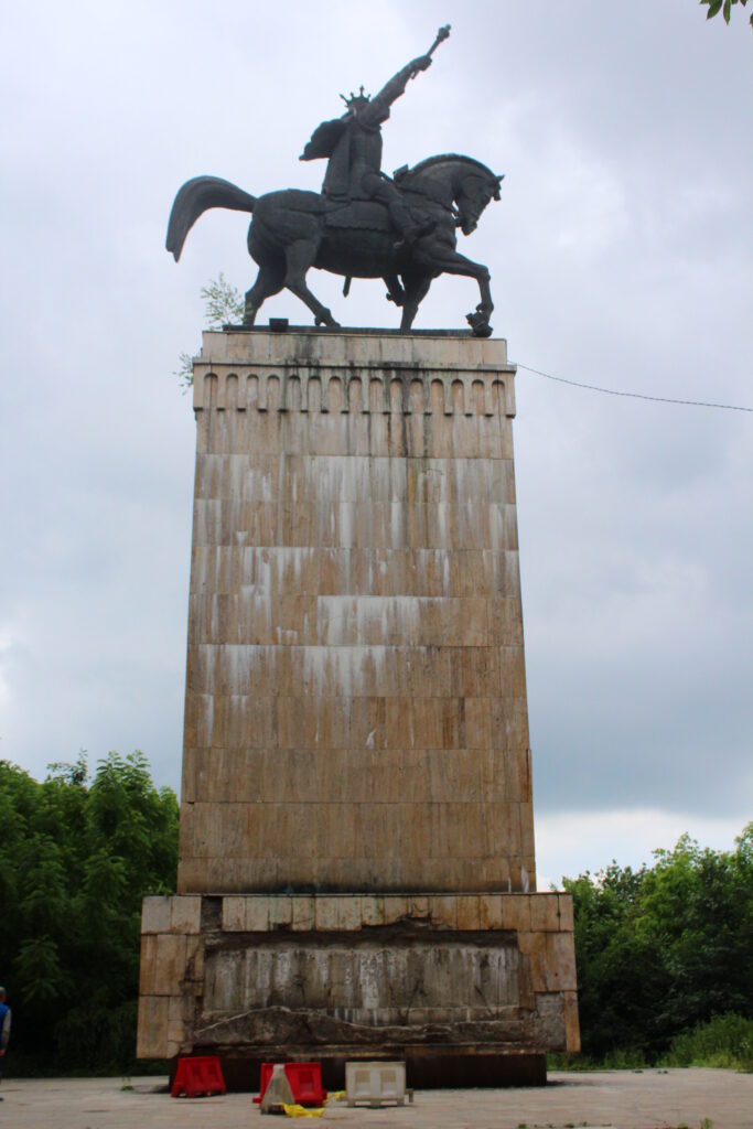 Contractul de execuţie pentru statuia lui Ştefan, semnat