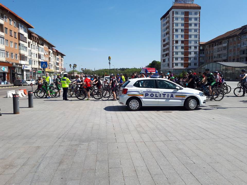 Veste reflectorizante pentru biciclişti