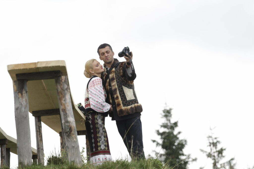 La Balul Gospodarilor, doar cu costum popular