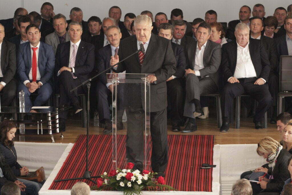 Mîrza vrea o discuţie lămuritoare cu Teodorovici, după ce ministrul l-a atacat din cauza proiectului „Utilităţi şi mediu”