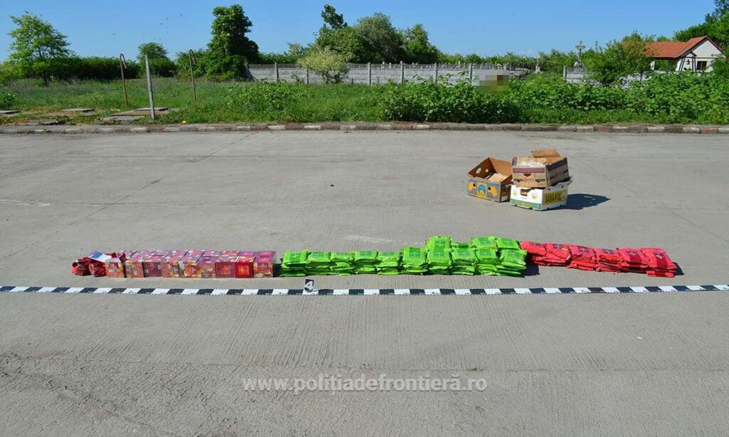 Sucevean prins cu tutun de narghilea în Vama Petea