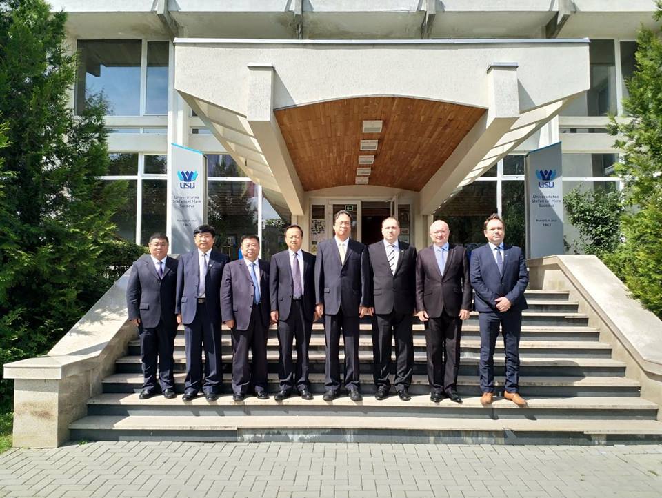Proiect: Program de licenţă de Engleză – Chineză, la USV