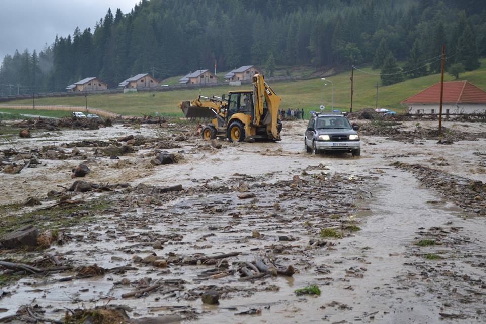 Inundaţiile, pagube de 42 de milioane de lei