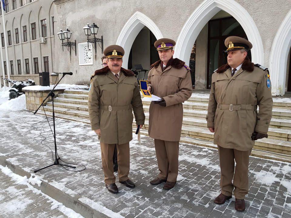 Locţiitorul Colegiului Militar „Ştefan cel Mare”, premiat de şeful Statului Major al Forţelor Terestre