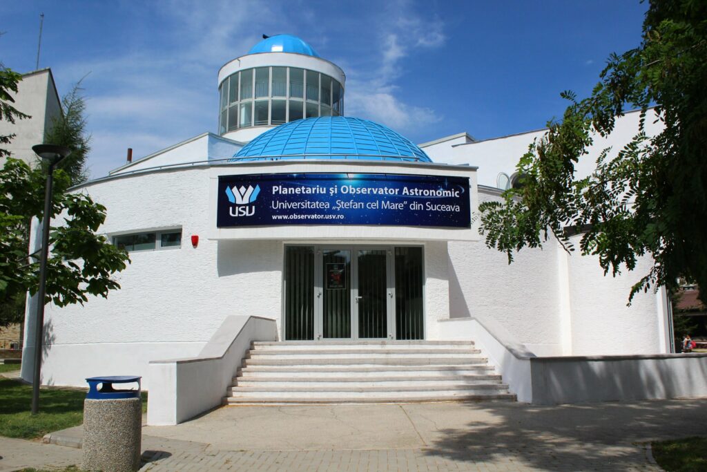 USV, pe punctul de a pierde Observatorul Astronomic