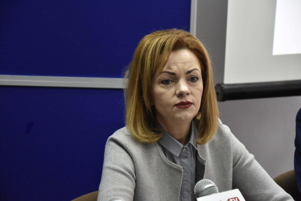 Drumarii au strîns 200 metri cubi de gunoaie