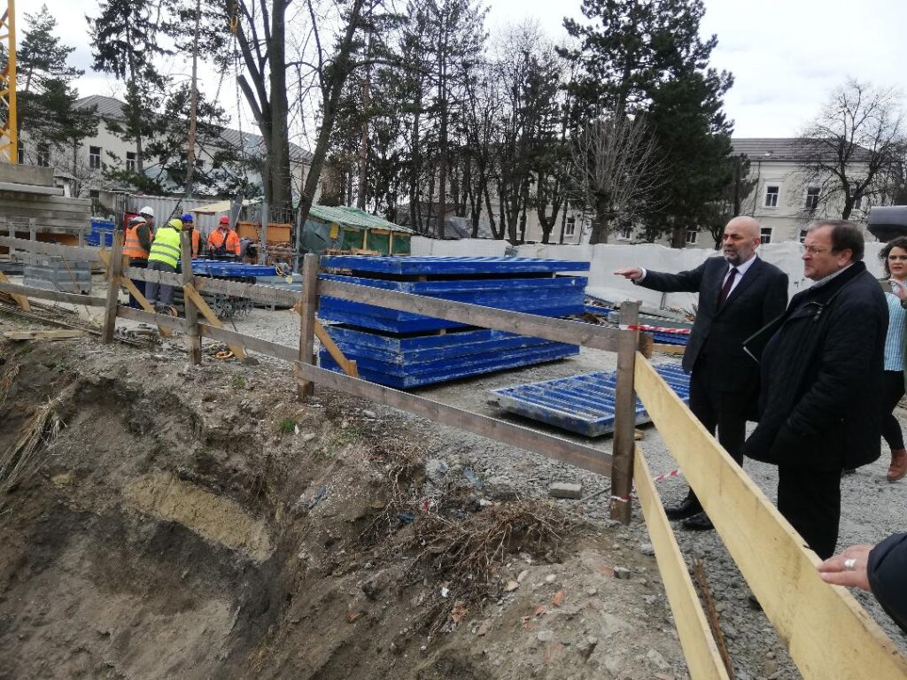 Vot pentru noi lucrări la Spitalul Judeţean