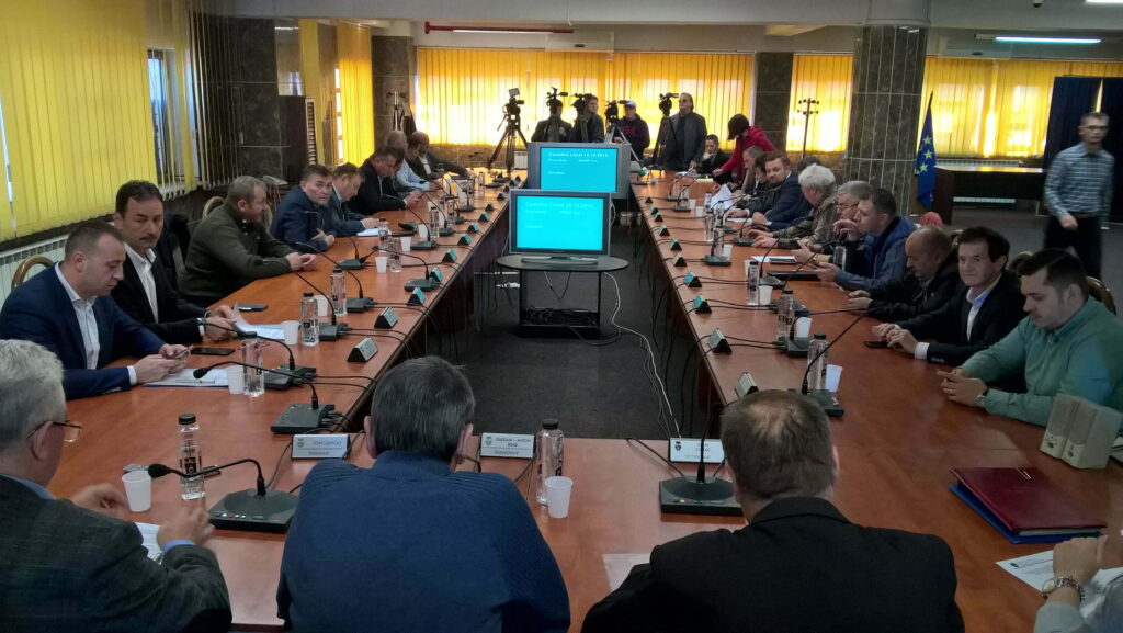 Bugetul Sucevei, votat cu 15 la 8