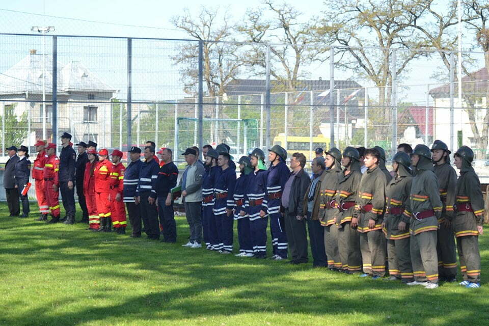 Pompierii voluntari din Bosanci, primul loc la etapa zonală