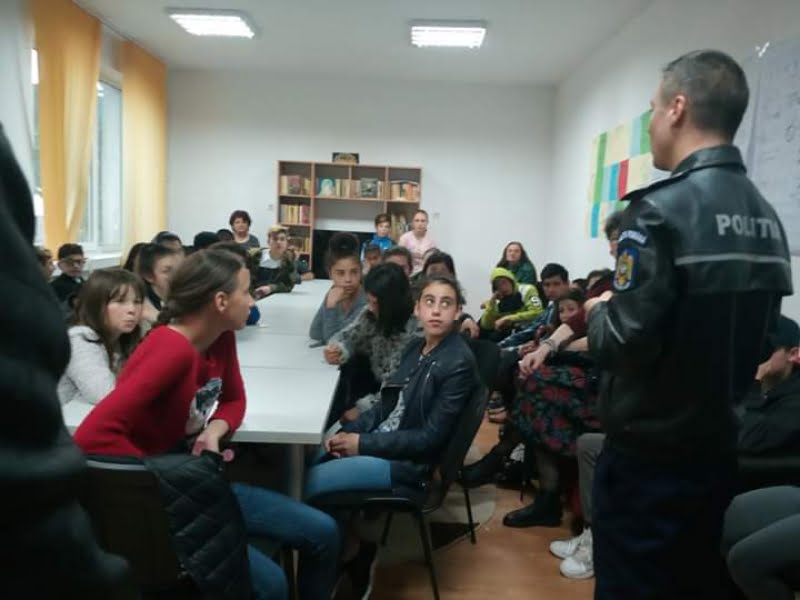 Daruri pentru copii, de la EUROACTIV şi Poliţia Suceava