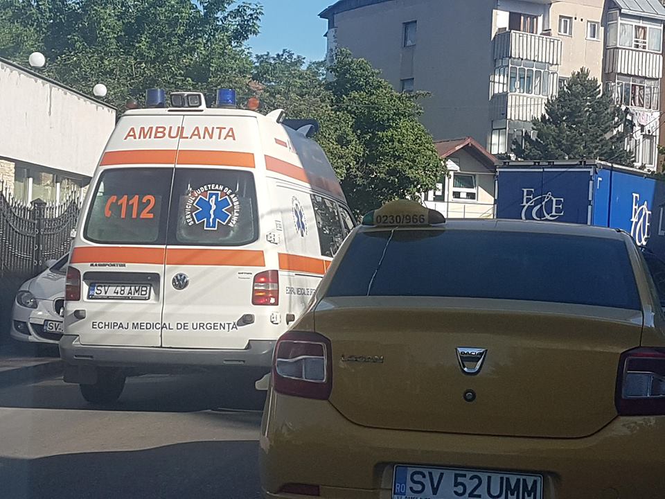 Din cauza căldurii, ambulanţele mobilizate la capacitate maximă