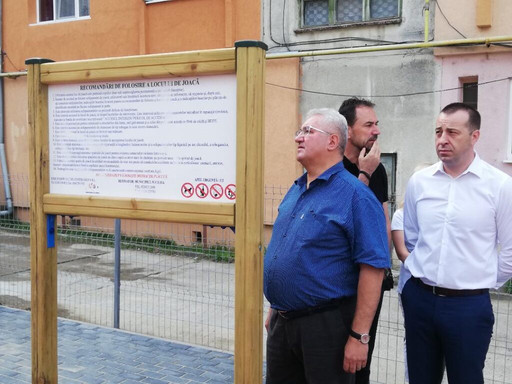 Primăria vorbeşte, Primăria aude