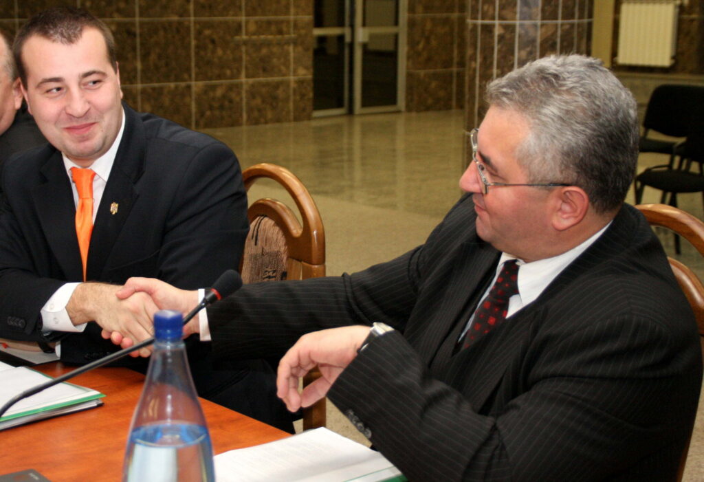 Jocul de vacanţă de la Primăria Suceava