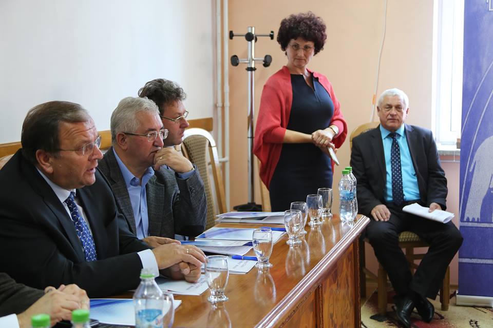 Gheorghe Flutur se întîlneşte, promite şi sprijină