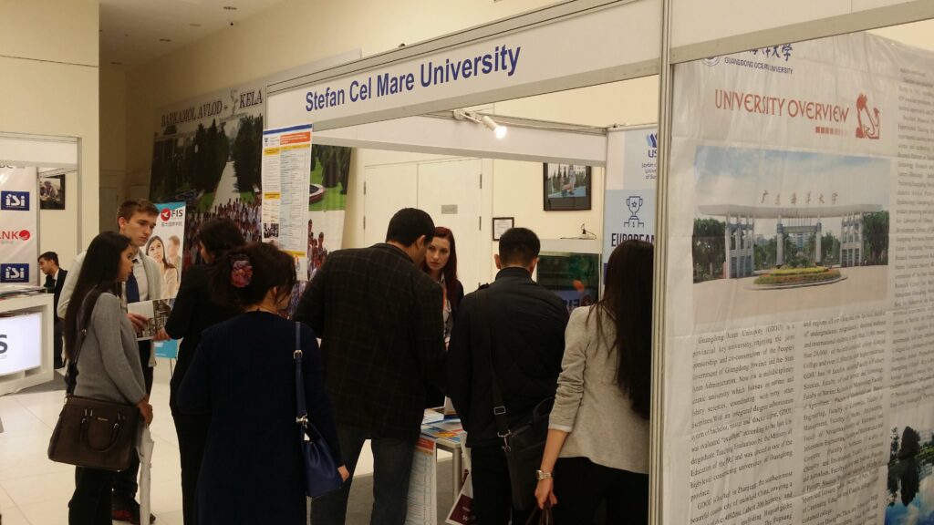 Debut de an universitar la USV cu 4.000 de noi studenţi