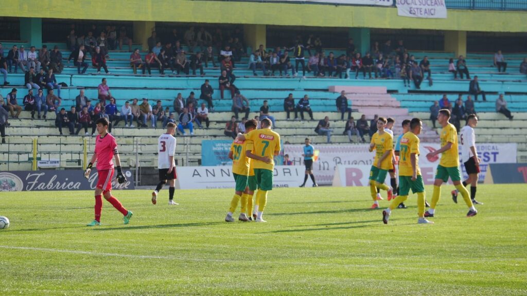 Poliţiştii locali nu sînt la Suceava, ci la Tîrgu Secuiesc