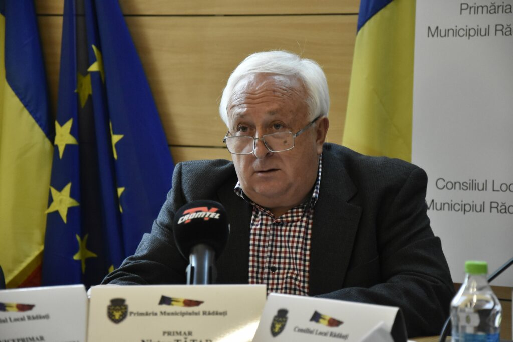 Rădăuţi: 10 utilaje de deszăpezire