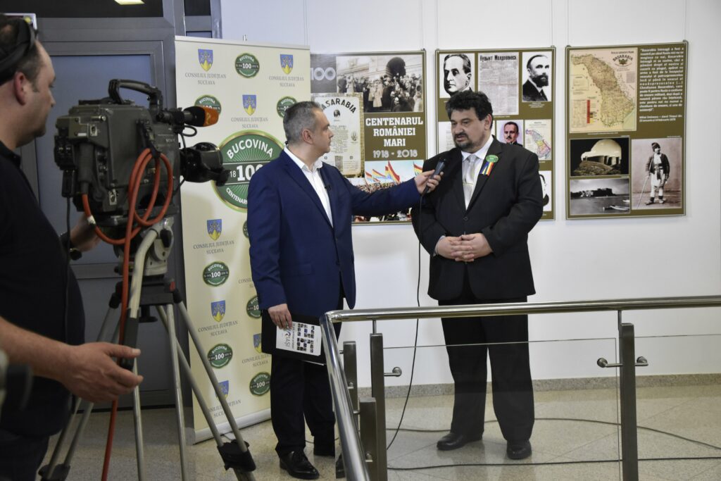 Sucevean ajutat de sucevean