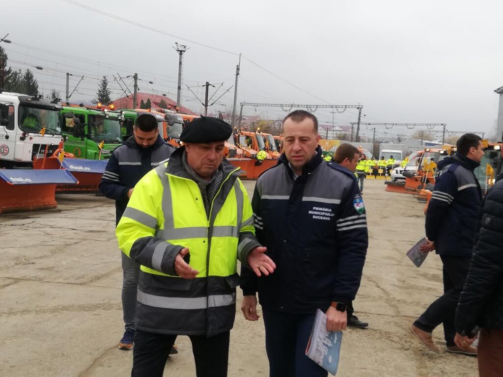 Sucevenii, invitaţi să-şi echipeze maşinile pentru iarnă