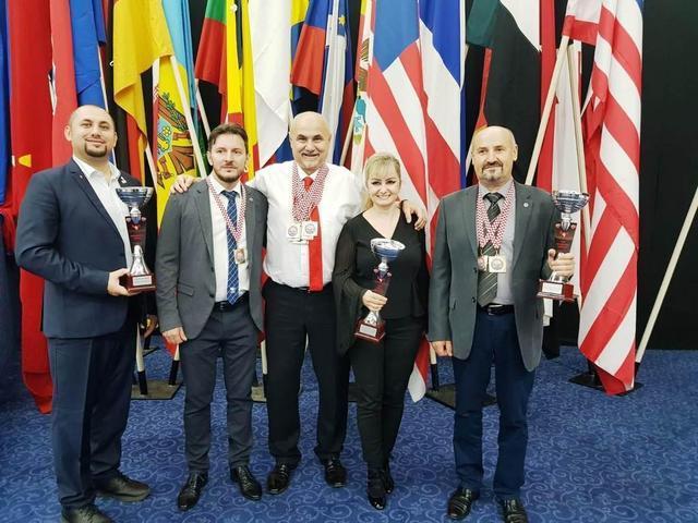 Cercetători suceveni, aur la Zagreb