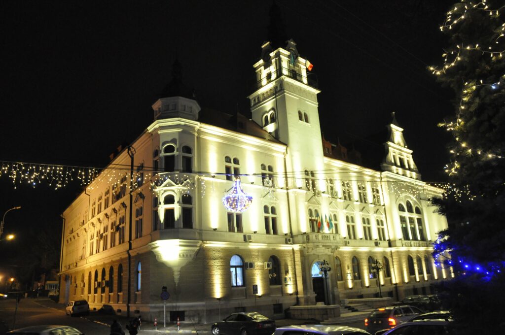 Serviciul Paşapoarte şi Serviciul Permise, program special de sărbători
