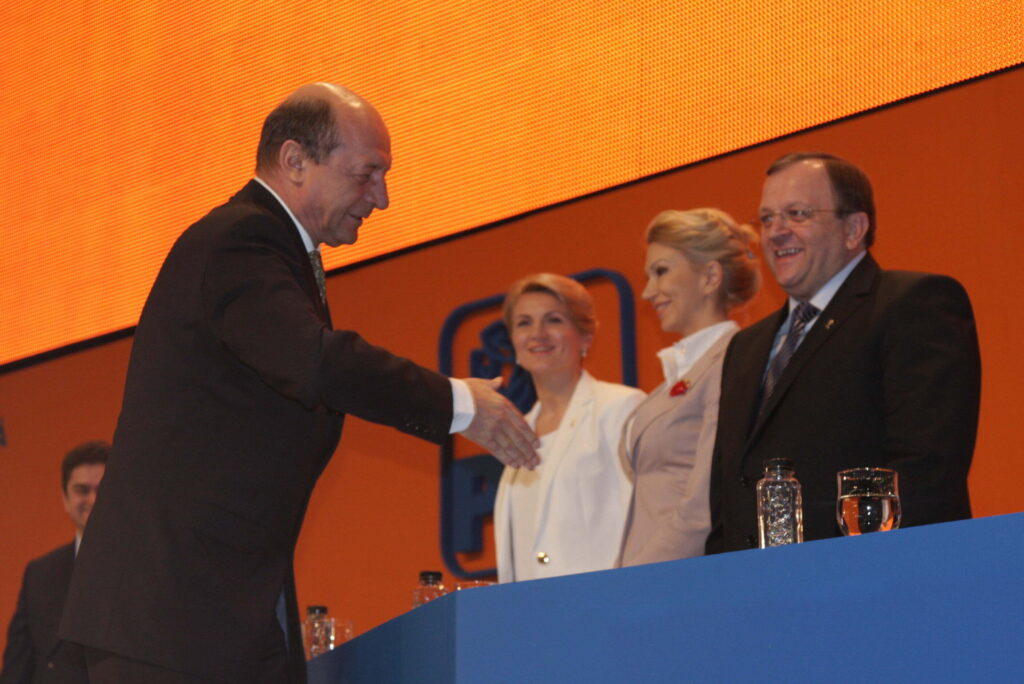 Gheorghe Flutur, Traian Băsescu, UE şi gazul metan