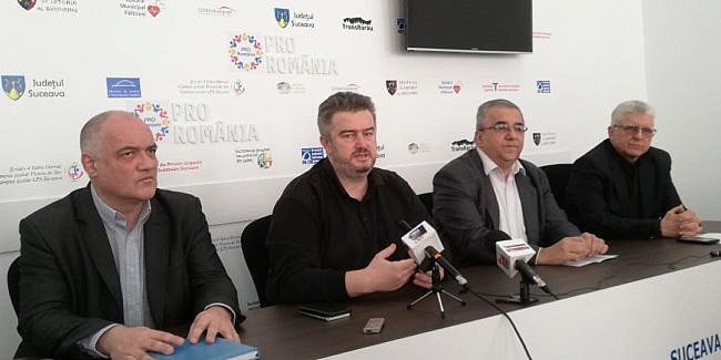 Măcar duminica lăsaţi lumea în pace, domnule deputat!