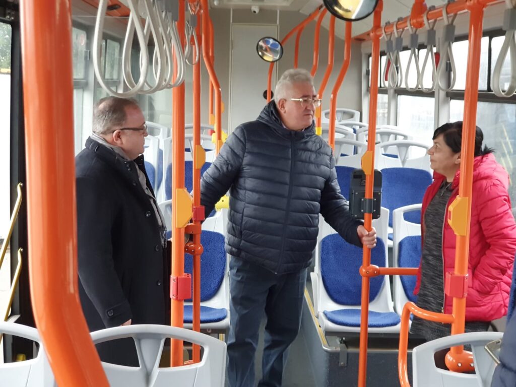 Poliţia Locală, atentă ca autobuzele să nu fie aglomerate