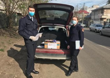 Şi alţii merită măşti