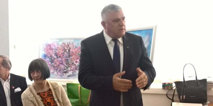Deputatul Mihalescul, nefericit în sinea lui