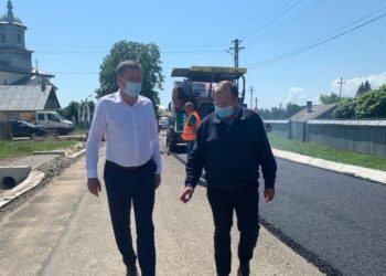 Drumul Boroaia pînă la limita cu Neamțul, lărgit