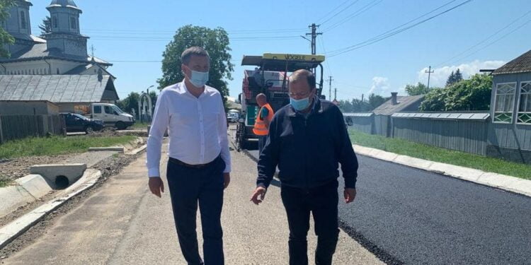 Drumul Boroaia pînă la limita cu Neamțul, lărgit