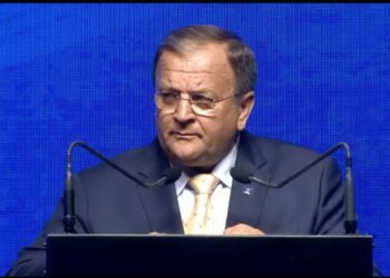 Flutur: Noua conducerea a SJ, energică, tînără, bine intenționată și hotărîtă