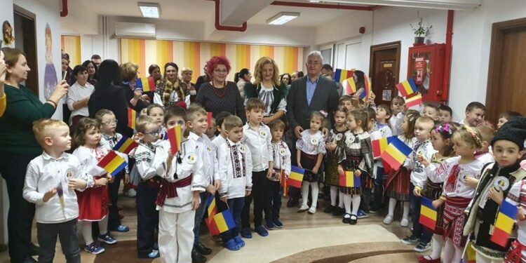 Lungu: Da redeschiderii creșei, nu redeschiderii grădinițelor