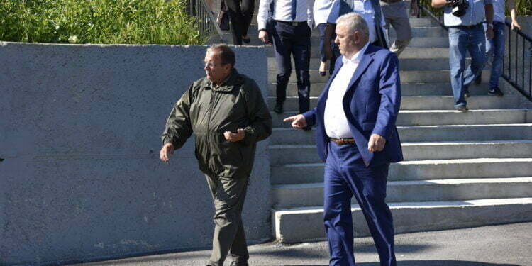 Stan și Flutur nu-și vorbesc de cîteva luni