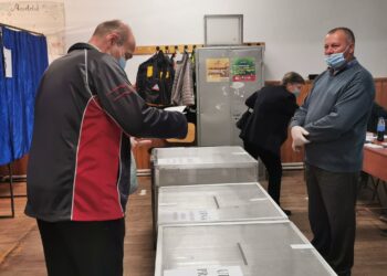 Premii în bani pentru sprijin în organizarea alegerilor