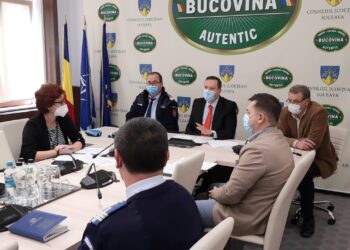 Pentru sesizări legate de încălcarea normelor: 0.800.800.165