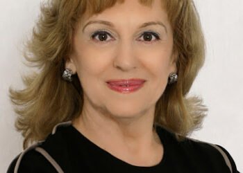 Directoare de școală din Giurgiu, doctorandă la Suceava