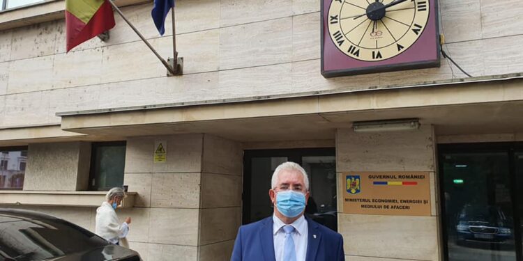 Solicitare: Bani pentru încălzire din fonduri guvernamentale