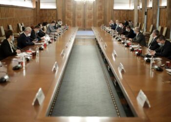 Lungu și Orban, discuții despre necesarul de terenuri