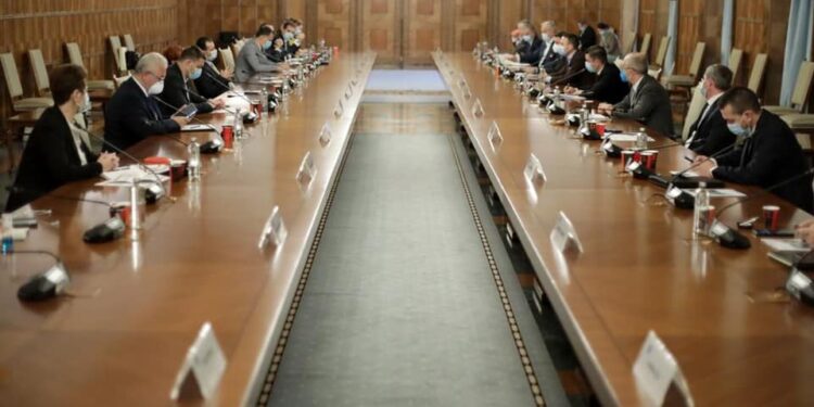 Lungu și Orban, discuții despre necesarul de terenuri