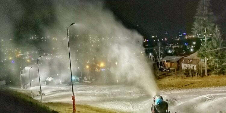 Se schiază la Dorna și la Cîrlibaba
