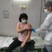 Siret: Jumătate dintre angajații spitalelor, rețineri față de vaccin