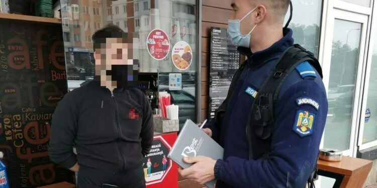 Jandarmii, amenzi în pandemie