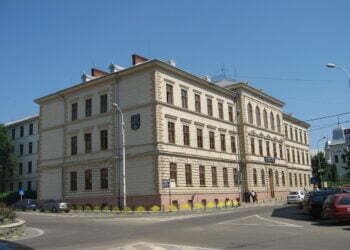 Un elev de la ”Ștefan”, 10 la simularea Bac-ului