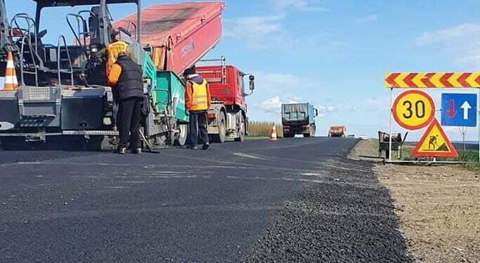 Lucrări pe drumurile județene