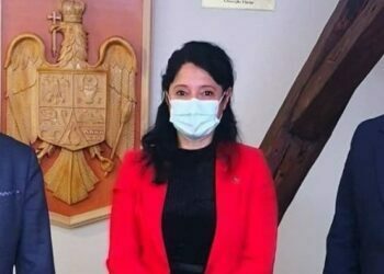 Discuții despre copiii cu părinți plecați în străinătate