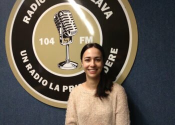 Diana Lazăr, încîntată de lucrul la ”Cîntăreața cheală”